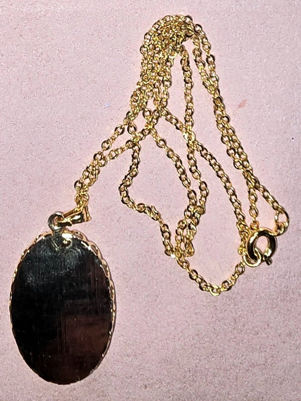 Vintage Gold Tone Iridescent Faux Opal Cabochon Pendant Necklace Clip-On Earring - Picture 7 of 9